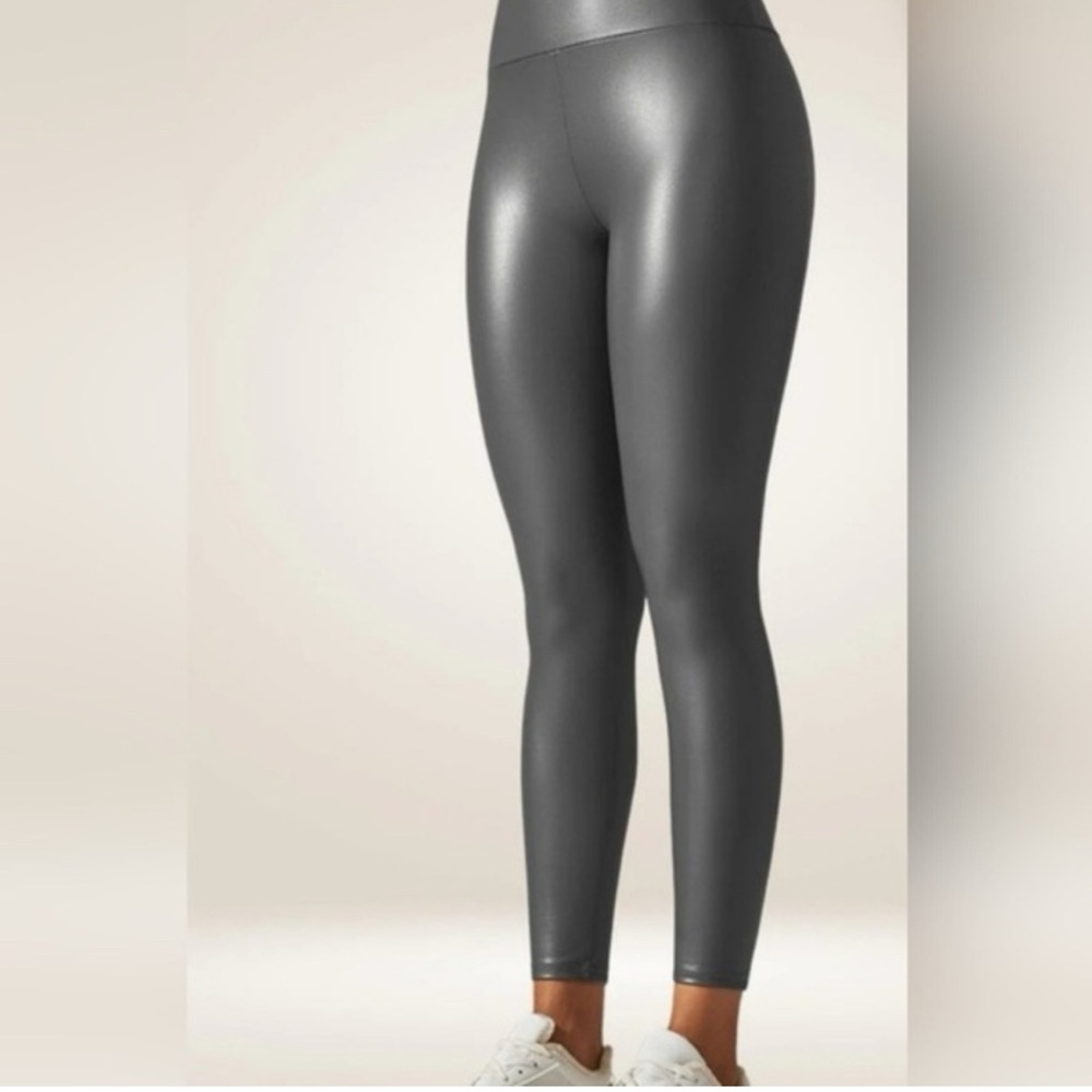 Yogalicious Faux Leather NWT super high rise fleece lined ankle tight sz S - Picture 4 of 5